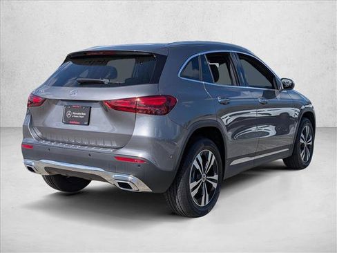 New 2026 Mercedes-Benz GLA 250 image 2