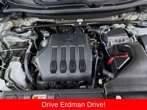 Used 2024 Mitsubishi Eclipse Cross LE AWD/4WD image 29