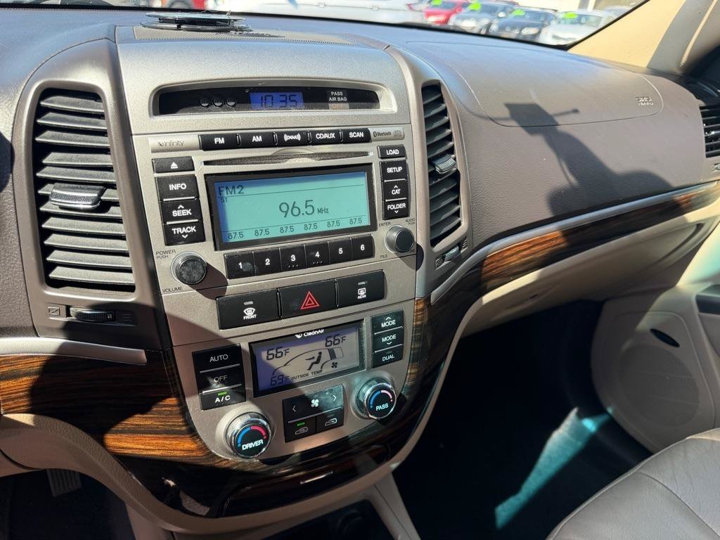Used 2012 Hyundai Santa Fe Limited FWD image 35