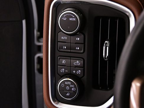 Used 2022 Chevrolet Silverado 3500 High Country w/ Safety Package II image 23