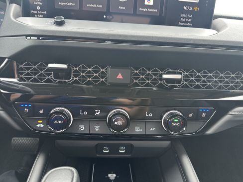 Used 2025 Honda Accord Touring image 16