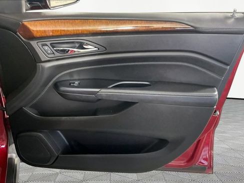 Used 2014 Cadillac SRX Luxury w/ Driver Awareness Package FWD image 24