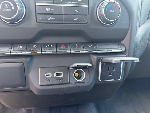 Used 2025 Chevrolet Silverado 1500 Custom RWD image 18