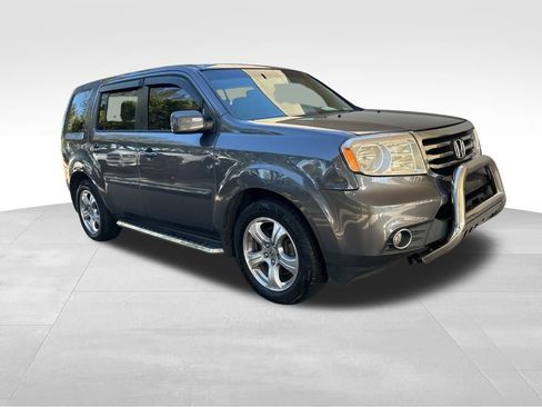 Used 2014 Honda Pilot EX image 2