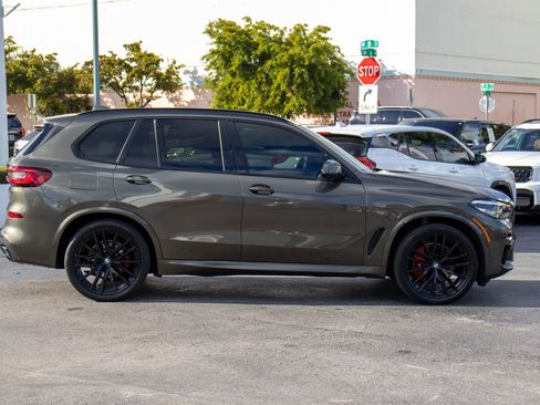 Used 2022 BMW X5 sDrive40i w/ M Sport Package image 8