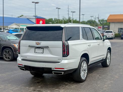 Used 2025 Cadillac Escalade Premium Luxury AWD/4WD image 21