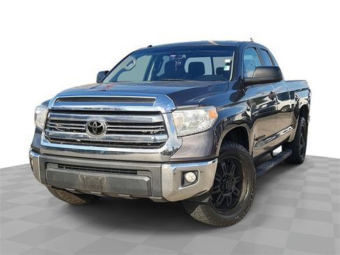 Used 2016 Toyota Tundra SR5 image 1