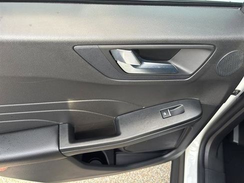 Certified 2023 Ford Escape ST-Line Elite w/ Premium Technology Package image 17