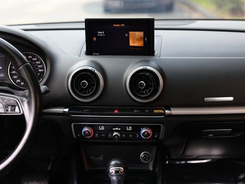 Used 2018 Audi A3 2.0T Premium w/ Convenience Package image 40