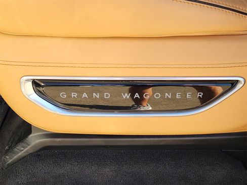 Used 2024 Jeep Grand Wagoneer Series III w/ Rear Seat Video Group 1 image 36