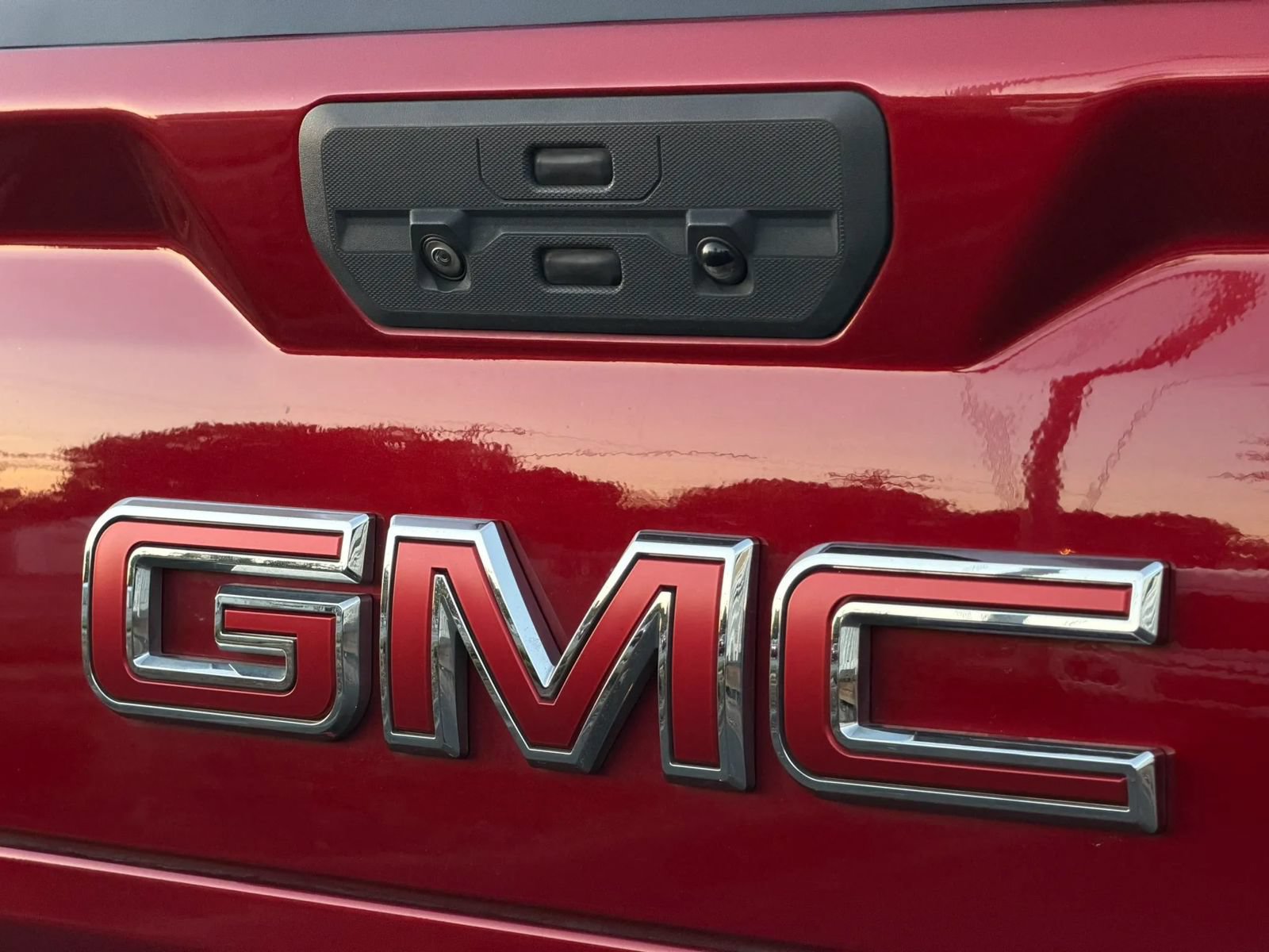 Used 2021 GMC Sierra 1500 Denali w/ Denali Ultimate Package AWD/4WD image 9
