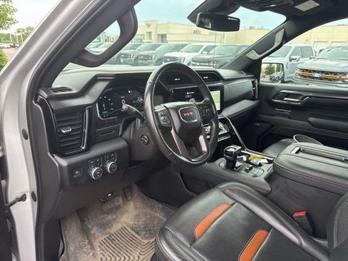 Used 2022 GMC Sierra 1500 AT4 AWD/4WD image 11