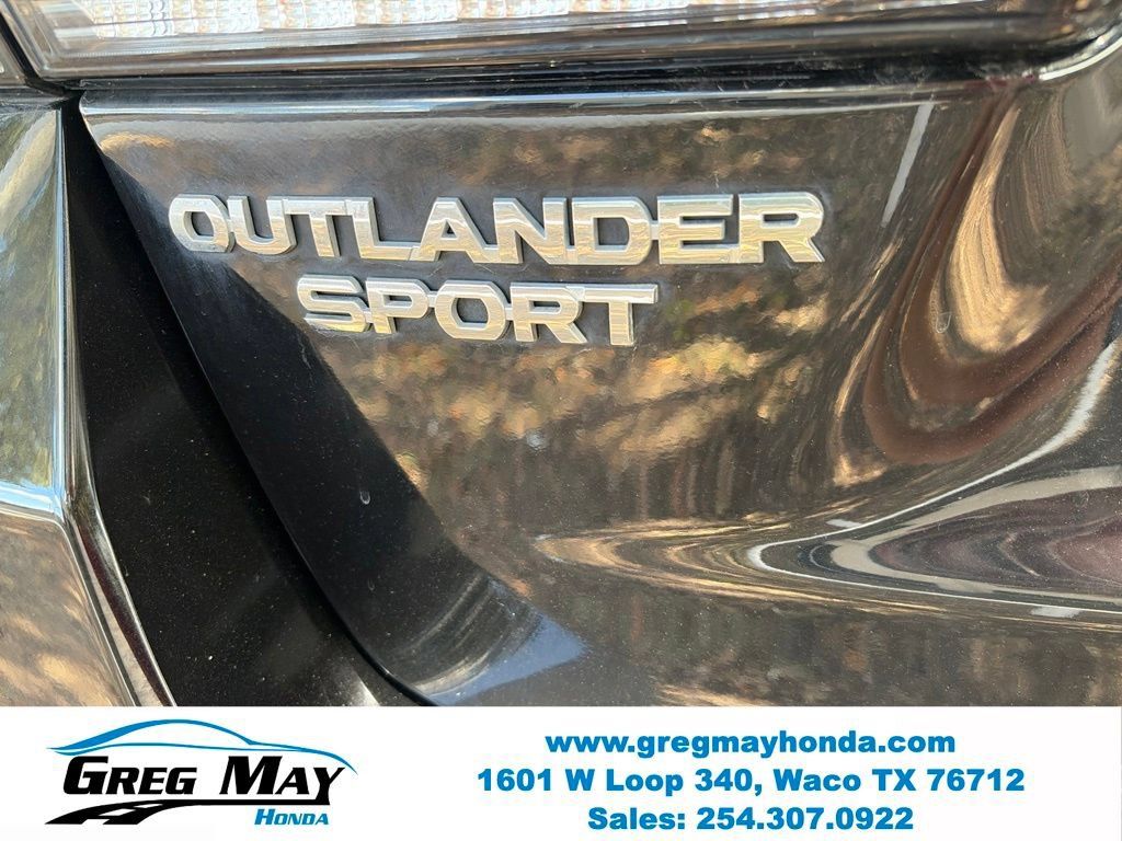 Used 2025 Mitsubishi Outlander Sport LE AWD/4WD image 17