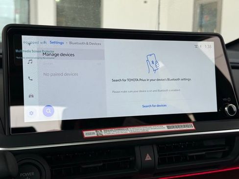 New 2025 Toyota Prius Plug-In Hybrid FWD image 16