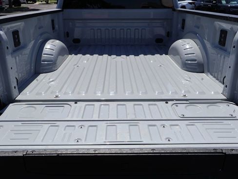 Used 2025 Ford F250 Lariat w/ Chrome Package AWD/4WD image 19