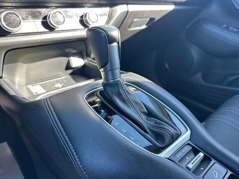 Used 2024 Honda HR-V EX-L image 34