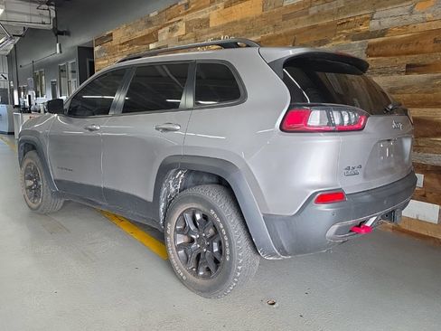 Used 2021 Jeep Cherokee Trailhawk w/ Trailer Tow Group AWD/4WD image 4