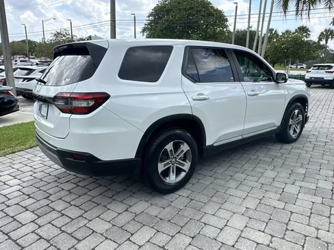 Used 2023 Honda Pilot EX-L image 19
