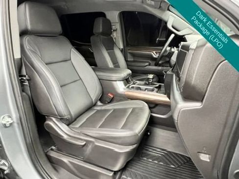 Used 2025 Chevrolet Silverado 1500 LT Trail Boss w/ Convenience Package II AWD/4WD image 8