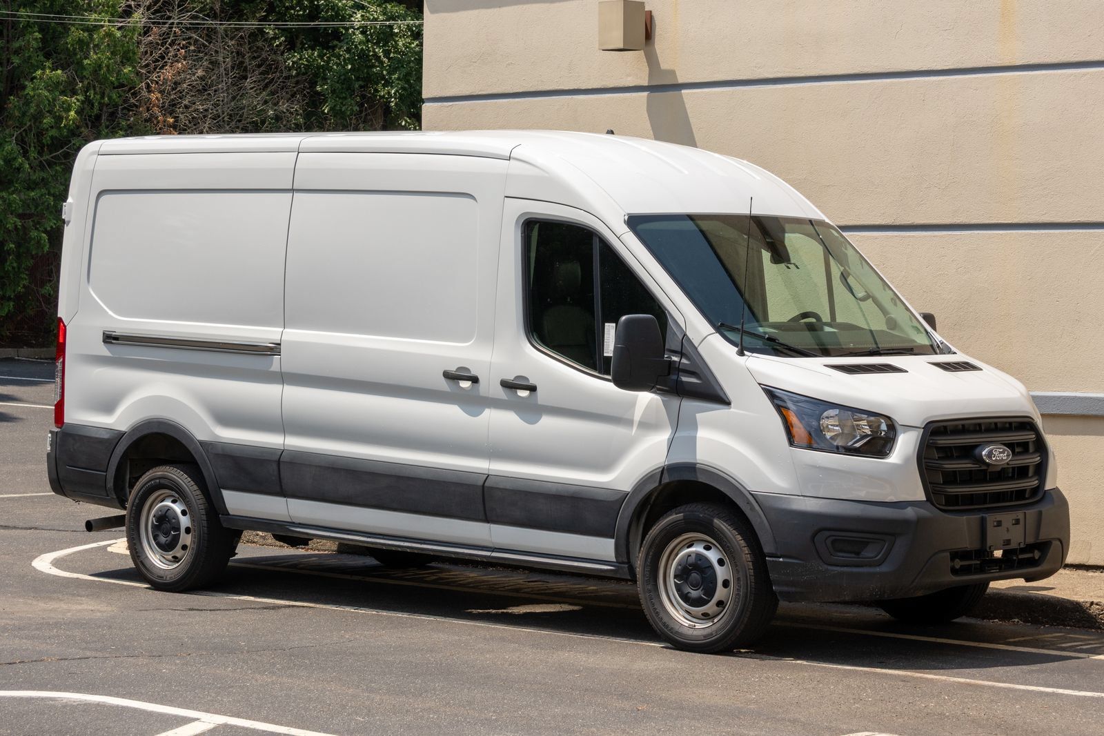 Used 2023 Ford Transit 250 Medium Roof w/ Load Area Protection Package RWD image 13