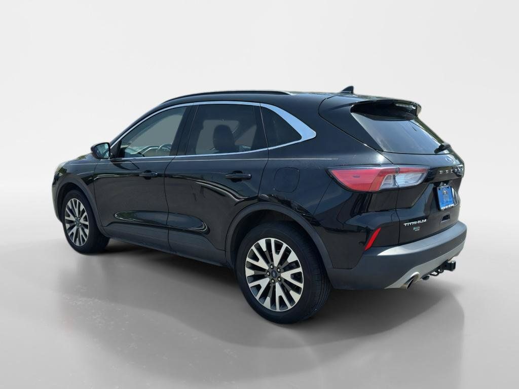 Used 2020 Ford Escape Titanium AWD/4WD image 4