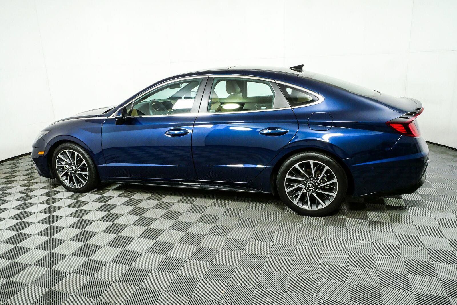 Used 2021 Hyundai Sonata Limited w/ Cargo Package FWD image 31