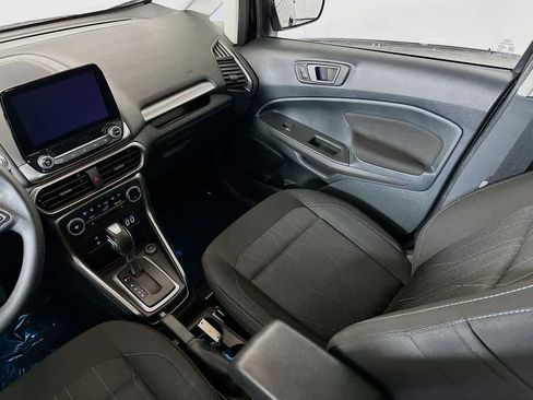 Certified 2022 Ford EcoSport SE w/ SE Convenience Package image 11
