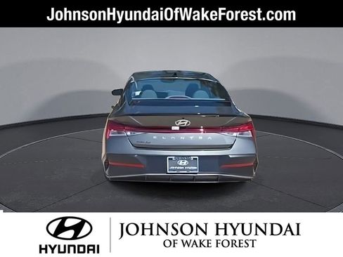 New 2026 Hyundai Elantra SEL Sport Premium FWD image 10