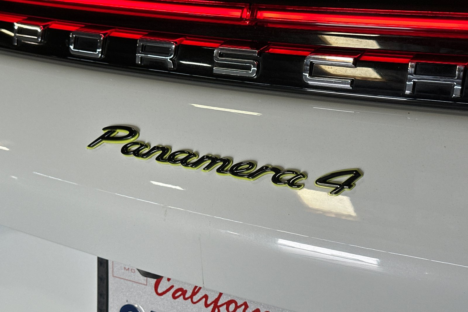 Used 2019 Porsche Panamera 4 AWD/4WD image 49