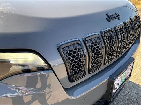 Used 2023 Jeep Cherokee Altitude Lux AWD/4WD image 32