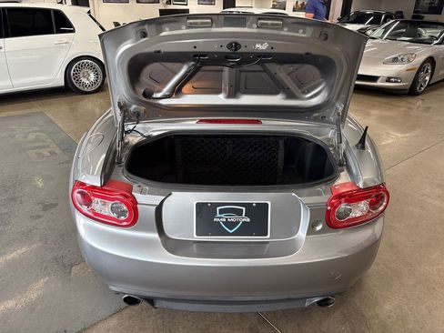 Used 2014 MAZDA MX-5 Miata Club RWD image 47