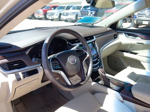 Used 2015 Cadillac XTS Luxury w/ Driver Awareness Package FWD image 17