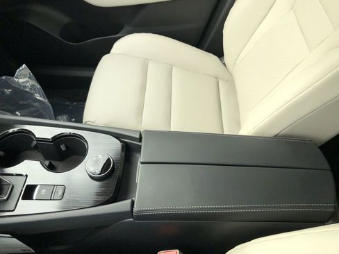 New 2026 Nissan Rogue SV image 26