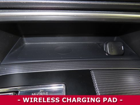 Used 2024 MAZDA CX-90 3.3 Turbo w/ Preferred Plus image 23