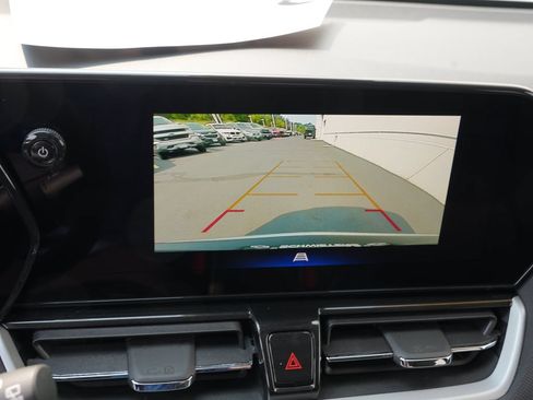 Used 2024 Chevrolet TrailBlazer LT w/ LT Cold Weather Package FWD image 36