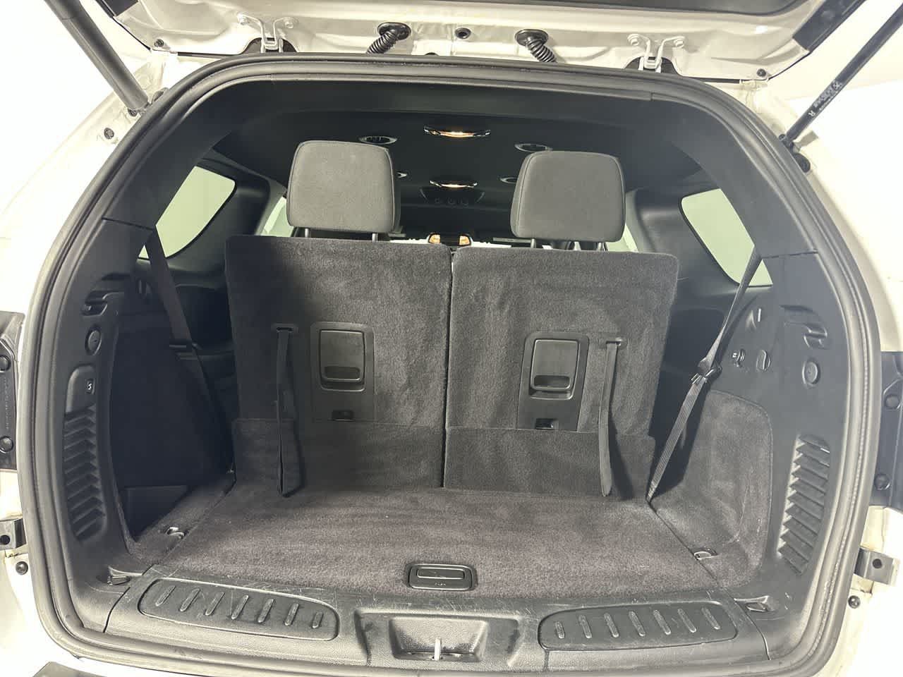 Used 2025 Dodge Durango GT AWD/4WD image 8