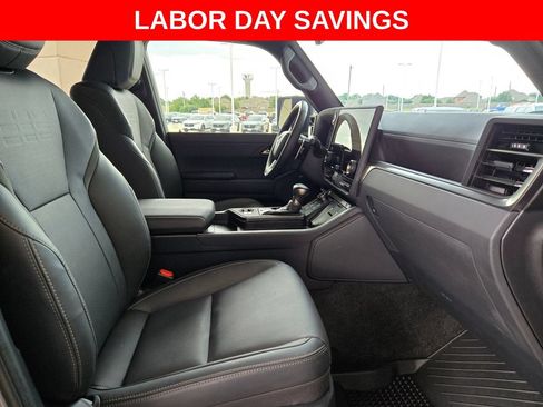 Used 2024 Lexus GX 550 AWD/4WD image 26