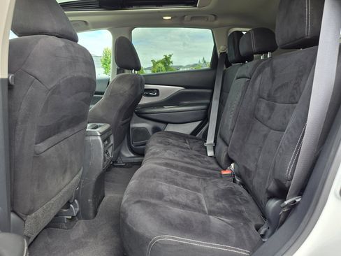 Used 2019 Nissan Murano S AWD/4WD image 26