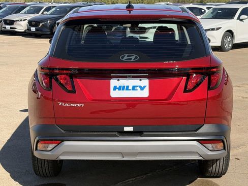 New 2026 Hyundai Tucson SE image 5