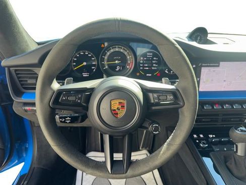 Used 2022 Porsche 911 GT3 image 12