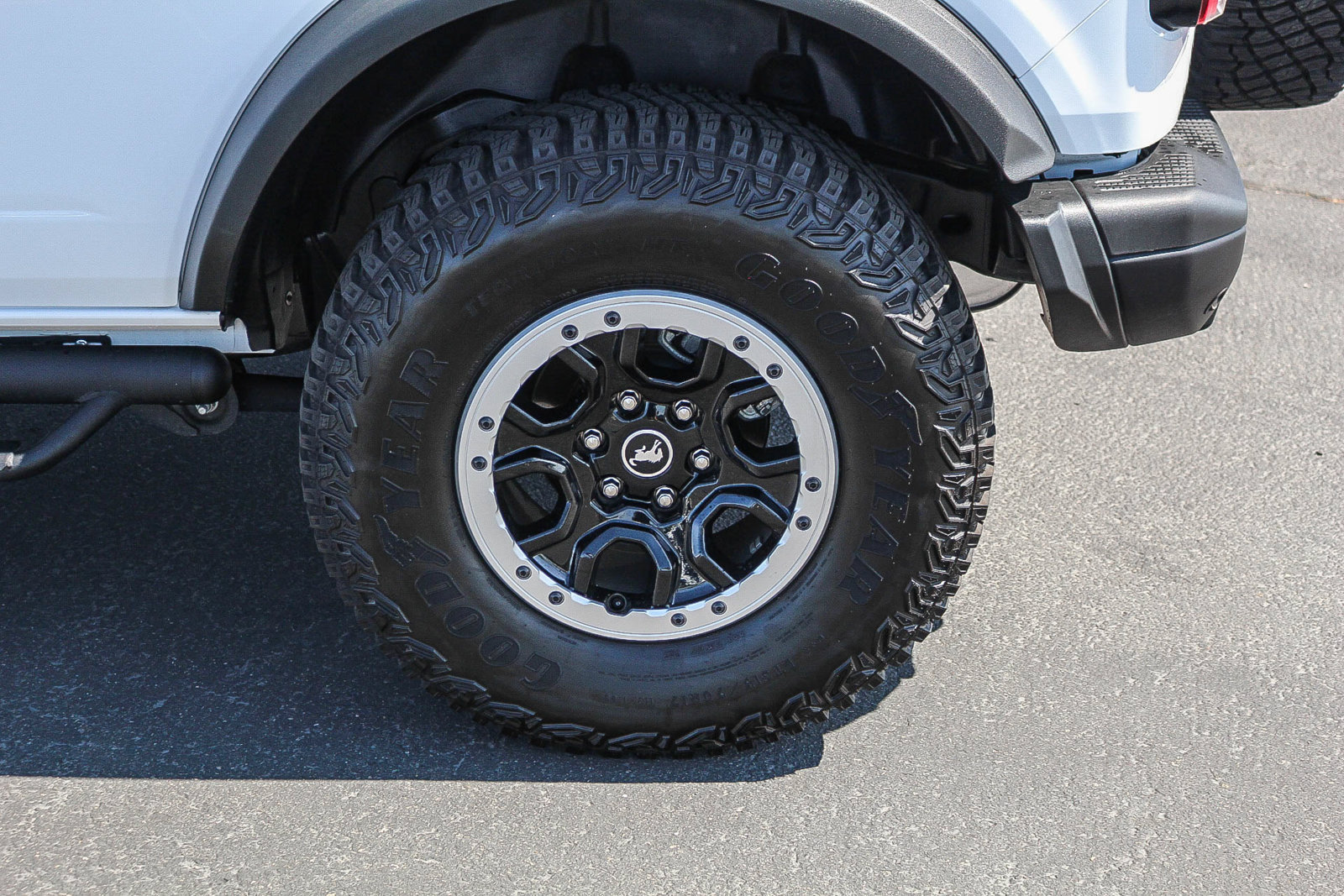 Certified 2023 Ford Bronco Badlands w/ Sasquatch Package AWD/4WD image 12