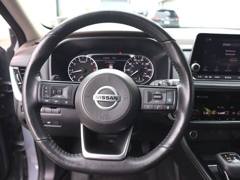Used 2021 Nissan Rogue SL AWD/4WD image 10