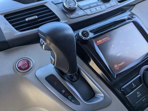 Used 2015 Honda Odyssey EX-L image 11