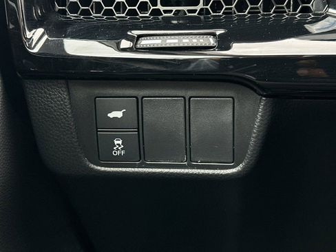 Certified 2025 Honda CR-V EX-L image 31