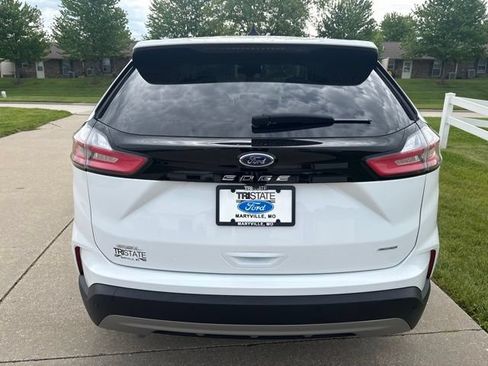 Certified 2024 Ford Edge SEL w/ Convenience Package AWD/4WD image 7