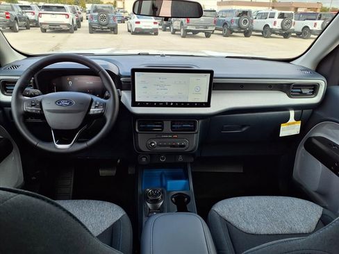New 2025 Ford Maverick XLT w/ XLT Luxury Package image 7