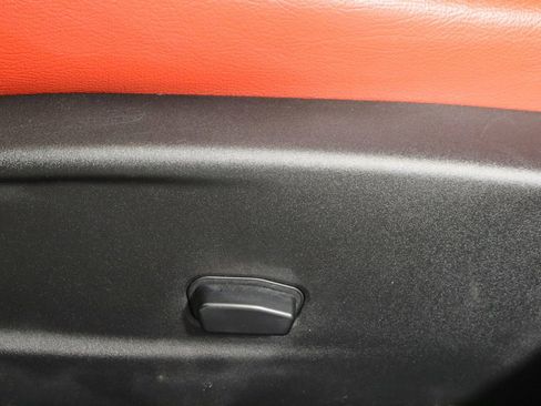 Used 2018 Dodge Charger SXT w/ Blacktop Package image 24