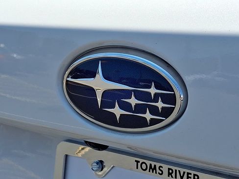 Used 2024 Subaru Outback Premium AWD/4WD image 30