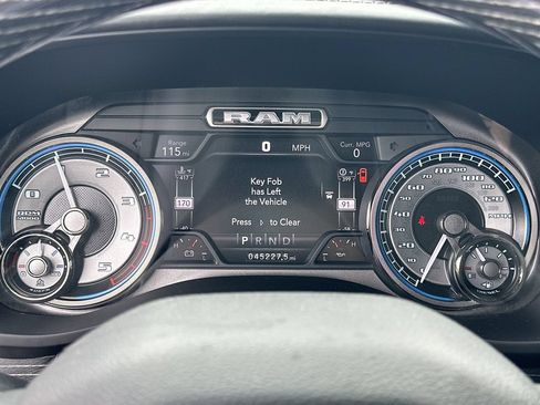 Used 2021 RAM 2500 Limited AWD/4WD image 13
