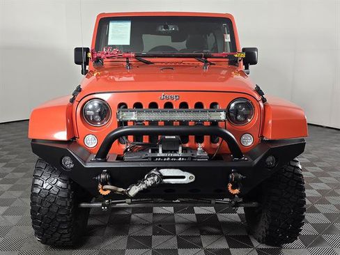 Used 2015 Jeep Wrangler Unlimited Sahara w/ Max Tow Package AWD/4WD image 12